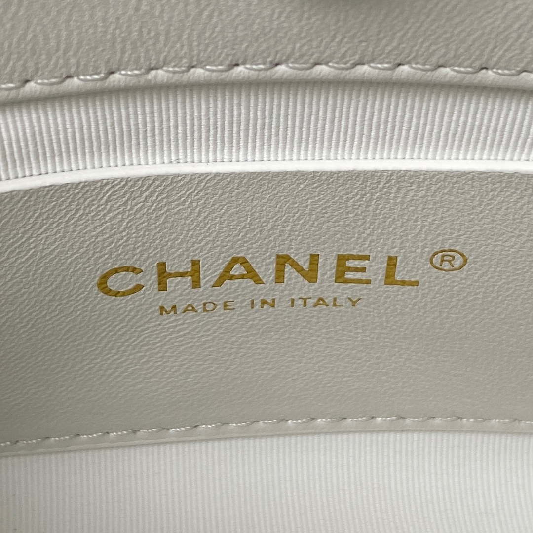 Chanel AS3429 Lambskin Bag White | chanel as3429 lambskin bag white 007