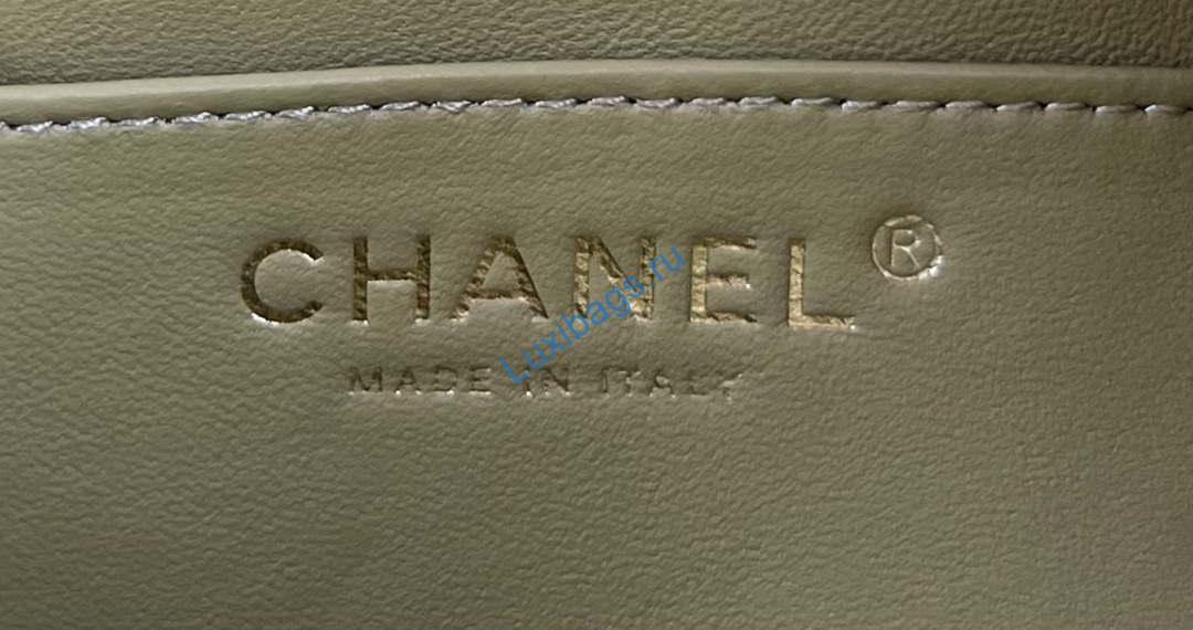 Chanel AS4151 Small Flap Bag With Top Handle Lambskin & Wenge Wood Matcha green | chanel as4151 small flap bag with top handle lambskin wenge wood matche green 008