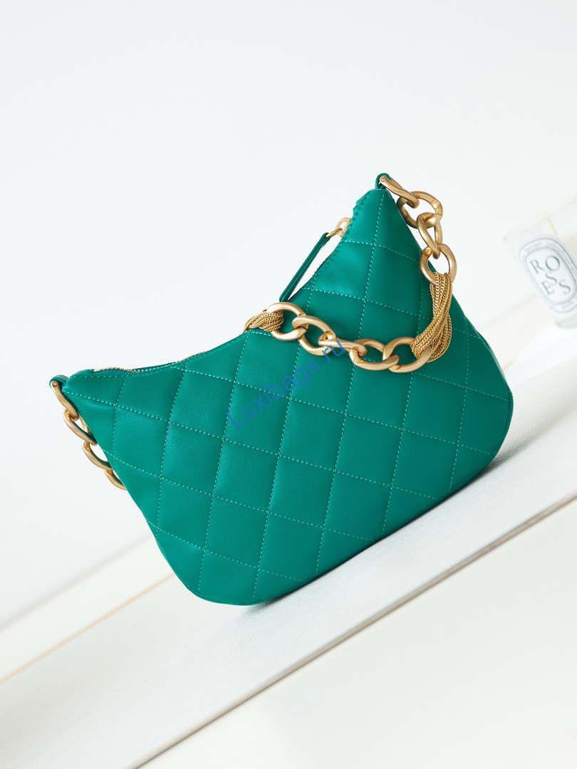 Chanel AS4220 HOBO Handbag Lambskin Green | chanel as4220 hobo handbag lambskin blue 004