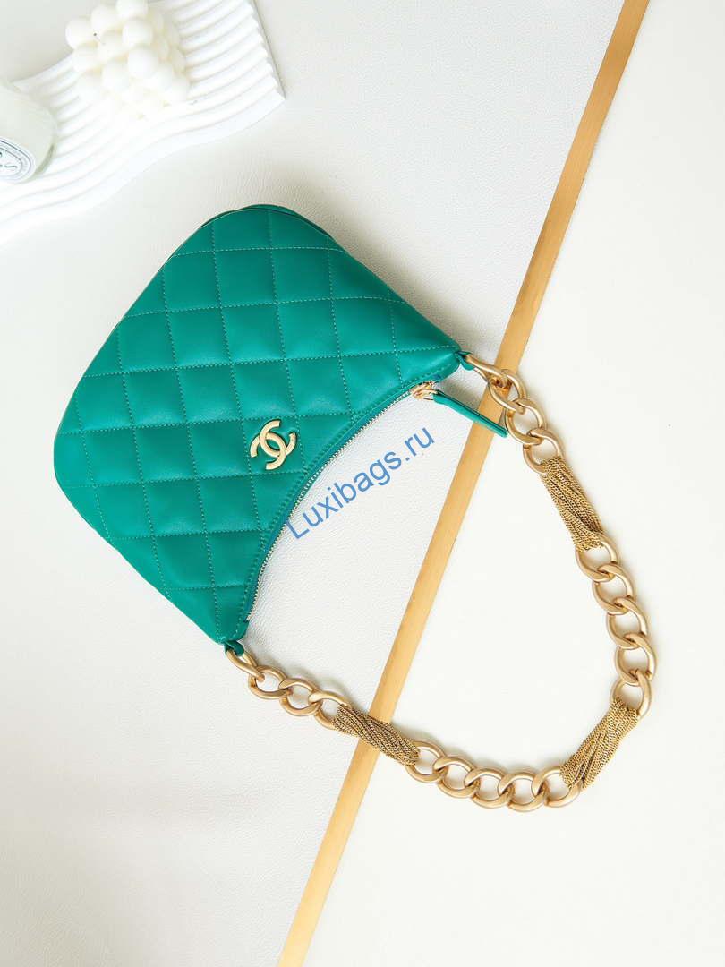 Chanel AS4220 HOBO Handbag Lambskin Green | chanel as4220 hobo handbag lambskin blue 008