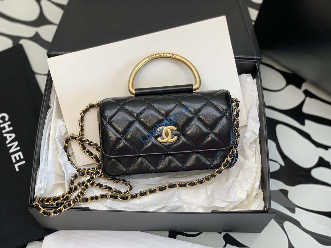 Chanel AP3484 CLUTCH WITH CHAIN Shiny Lambskin & Gold-Tone Metal | chanel a99288 clutch with chain shiny lambskin gold tone metal 002