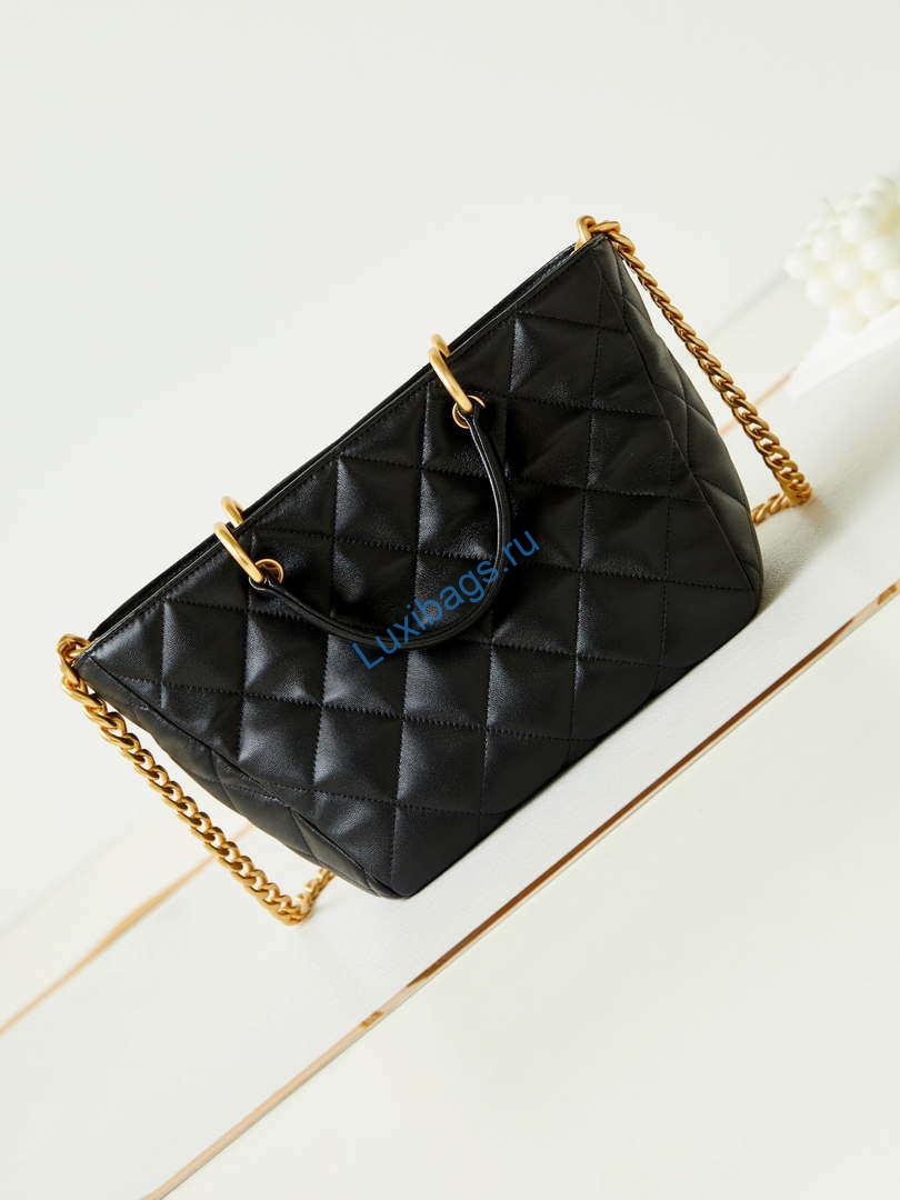 Chanel AS4188 Small Hobo Bag Shiny lambskin Gold Metal Black | chanel as4188 small hobo bag shiny lambskin gold metal black 005