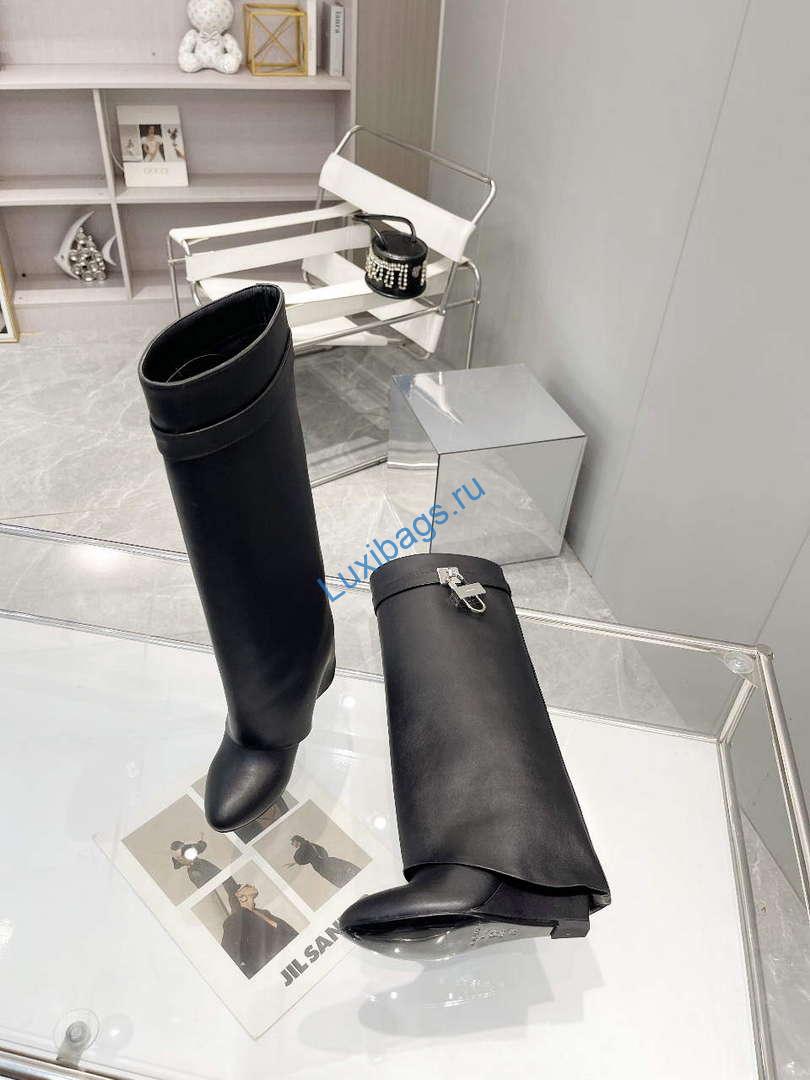 Givenchy BE7021E0YP Women's Shoes Shark Lock Boots G97109 | givenchy be7021e0yp womens shoes shark lock boots g97109 4