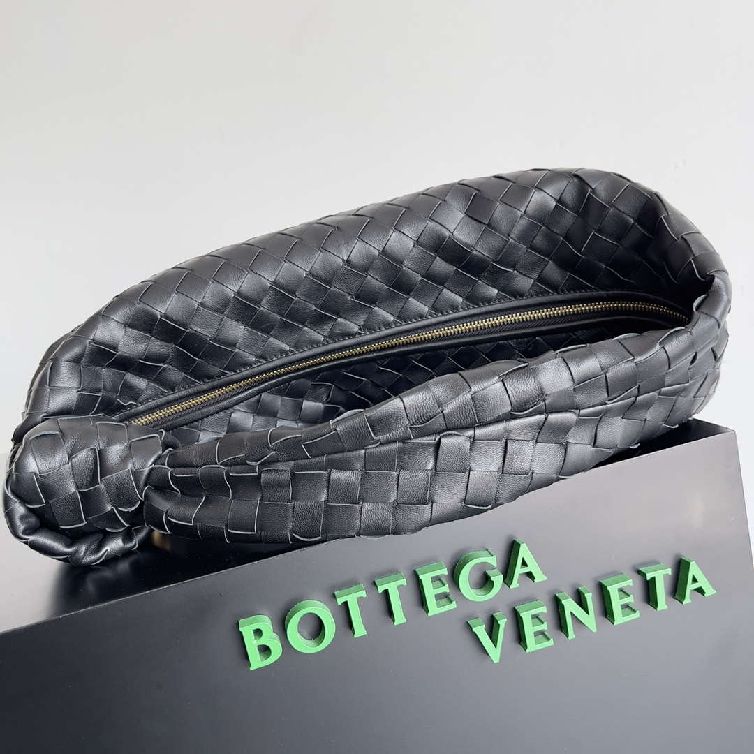 Bottega Veneta BV 600263 Medium Jodie Bag Black | bottega veneta bv 600263 medium jodie bag black 002