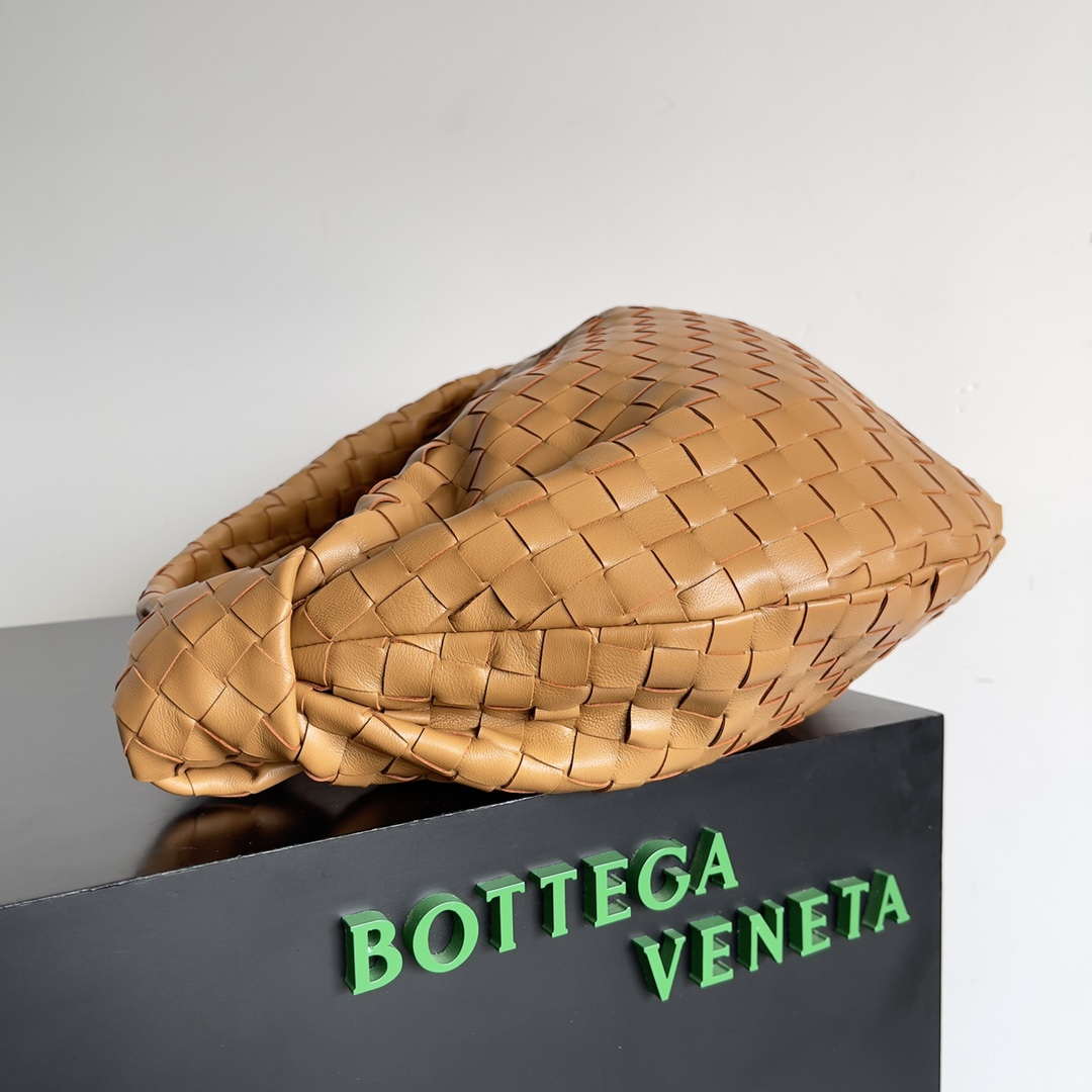 Bottega Veneta BV 600263 Medium Jodie Bag Camel | bottega veneta bv 600263 medium jodie bag camel 002