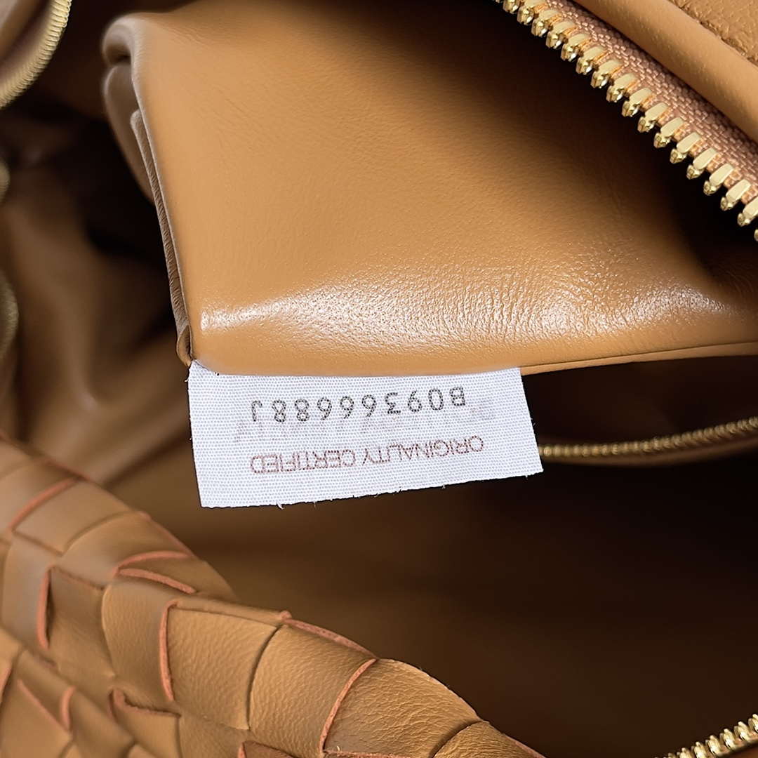 Bottega Veneta BV 600263 Medium Jodie Bag Camel | bottega veneta bv 600263 medium jodie bag camel 007