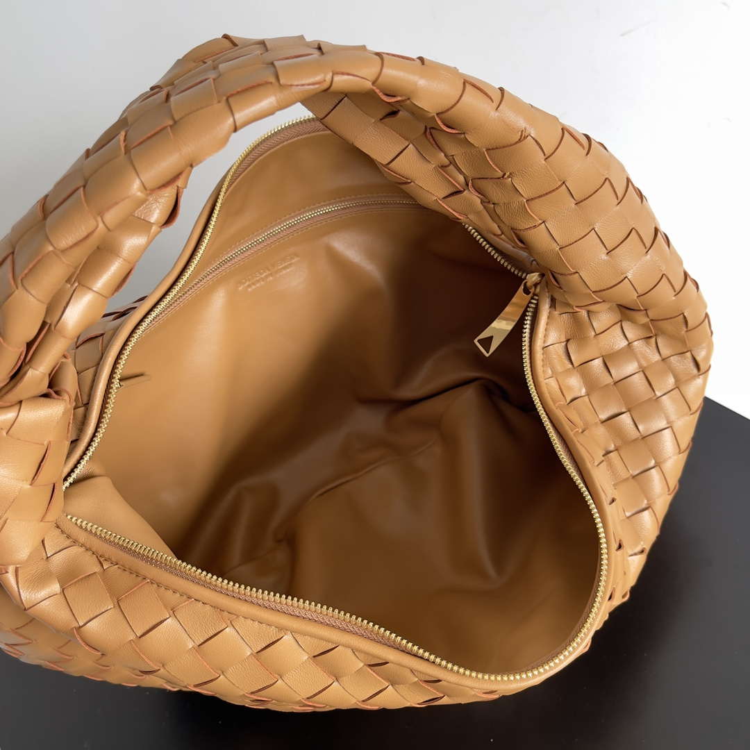 Bottega Veneta BV 600263 Medium Jodie Bag Camel | bottega veneta bv 600263 medium jodie bag camel 009