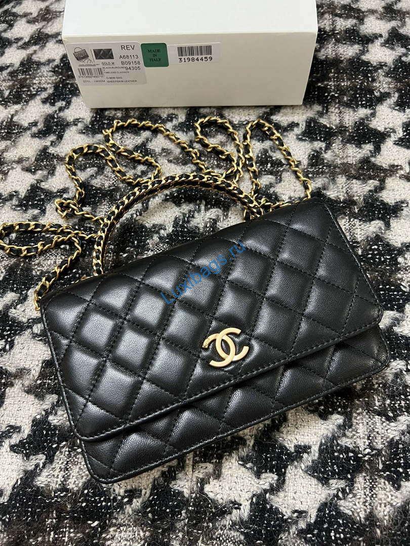 Chanel A68113 Woc Wallet on Chain With Handle Black Shiny Crumpled Calfskin | chanel a68113 woc wallet on chain with handle black shiny crumpled calfskin 05