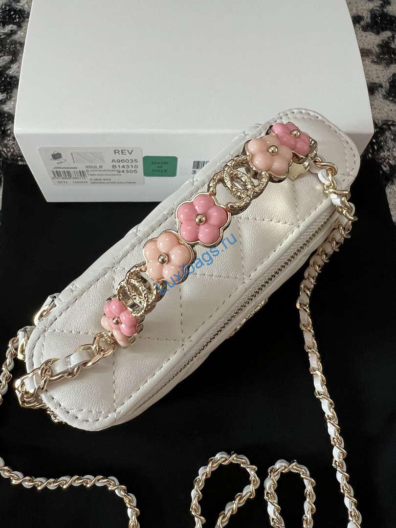 Chanel A96035 CLUTCH Lambskin Vanity Box bag White | chanel a96035 clutch lambskin vanity box bag white 03