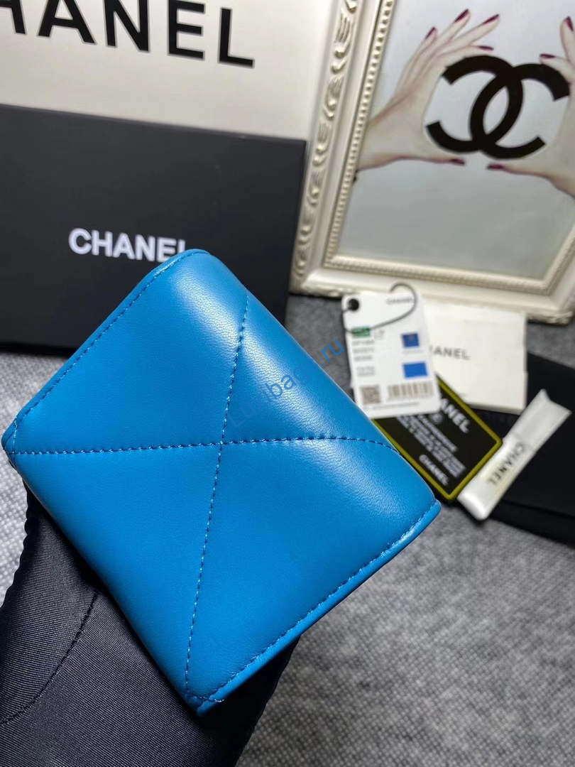 Chanel AP1064 CARD HOLDER Lambskin Sky Blue | chanel ap0945 card holder lambskin sky blue 004