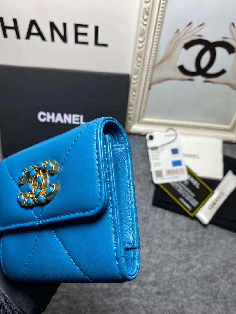 Chanel AP1064 CARD HOLDER Lambskin Sky Blue | chanel ap0945 card holder lambskin sky blue 006