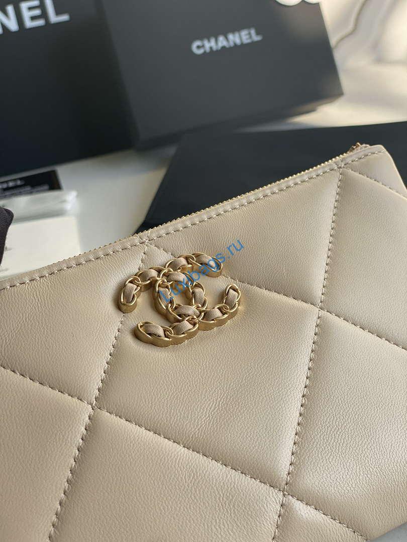 Chanel AP1059 Pouche Lambskin bag Wallet Card Holder Beige | chanel ap1059 pouche lambskin bag wallet card holder beige 06