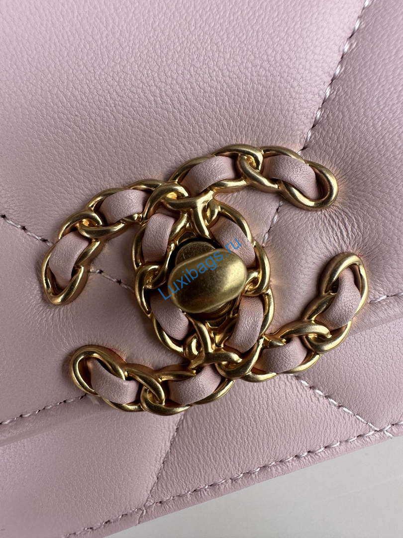 Chanel AP3267 19 Wallet on Chain Woc Shiny Lambskin Pink | chanel ap3267 19 wallet on chain woc shiny lambskin pink 09