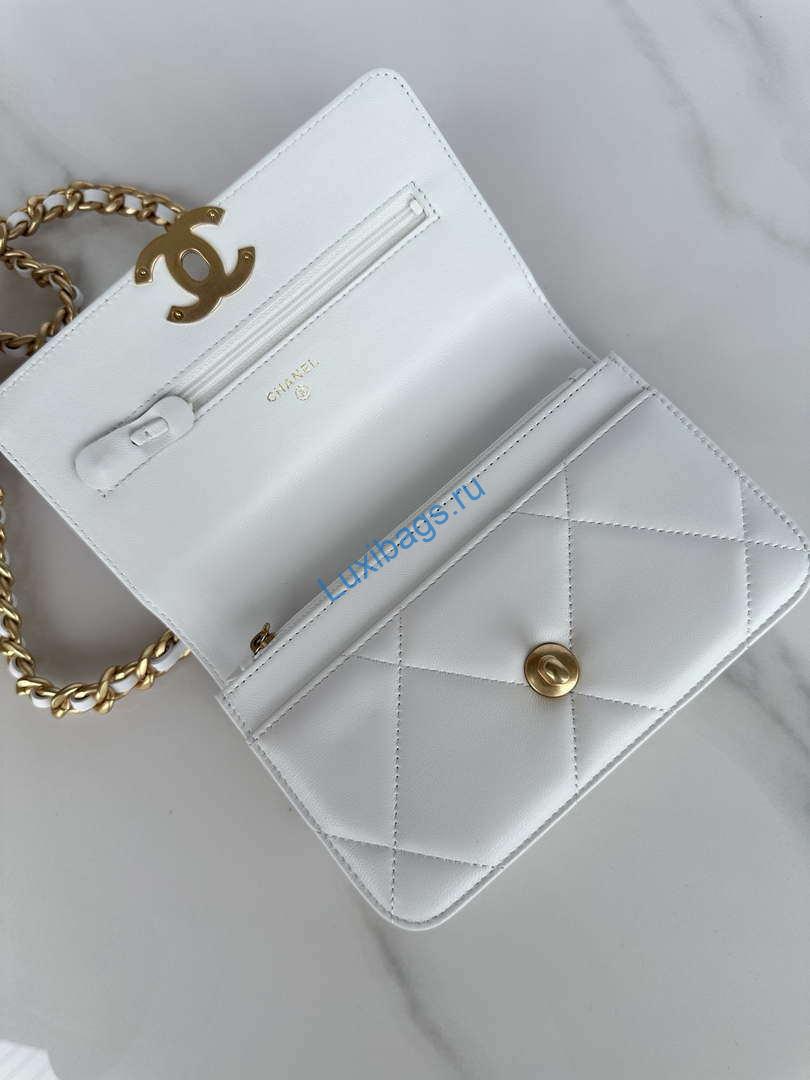 Chanel AP3267 19 Wallet on Chain Woc Shiny Lambskin White | chanel ap3267 19 wallet on chain woc shiny lambskin white 06