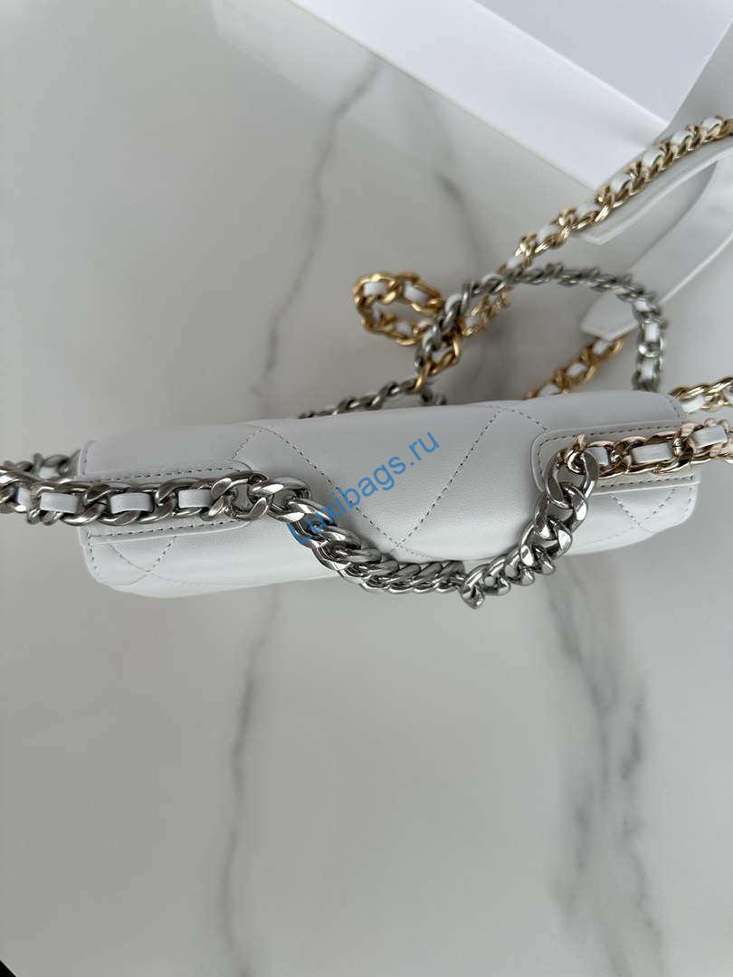 Chanel AP3267 19 Wallet on Chain Woc Shiny Lambskin White | chanel ap3267 19 wallet on chain woc shiny lambskin white 14