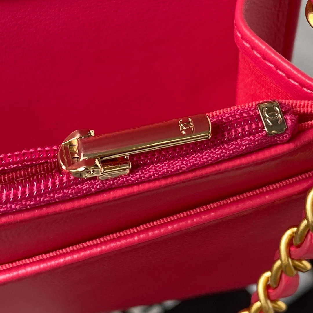 Chanel AP3363 Flap Baguette Bag Lambskin Red | chanel ap3363 flap baguette bag lambskin red 007