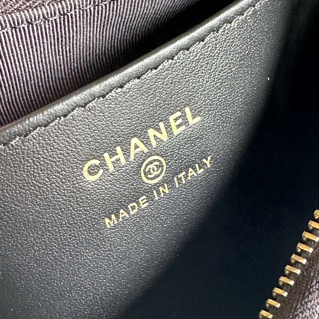 Chanel AP3647 23K Small Hobo Bag Lambskin Gold Metal Black | chanel ap3647 23k small hobo bag lambskin gold metal black 009