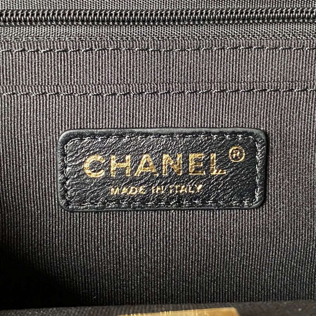 Chanel AS4051 Flap Bag Denim canvas Gold Metal Black | chanel as4051 flap bag denim gold metal black 008