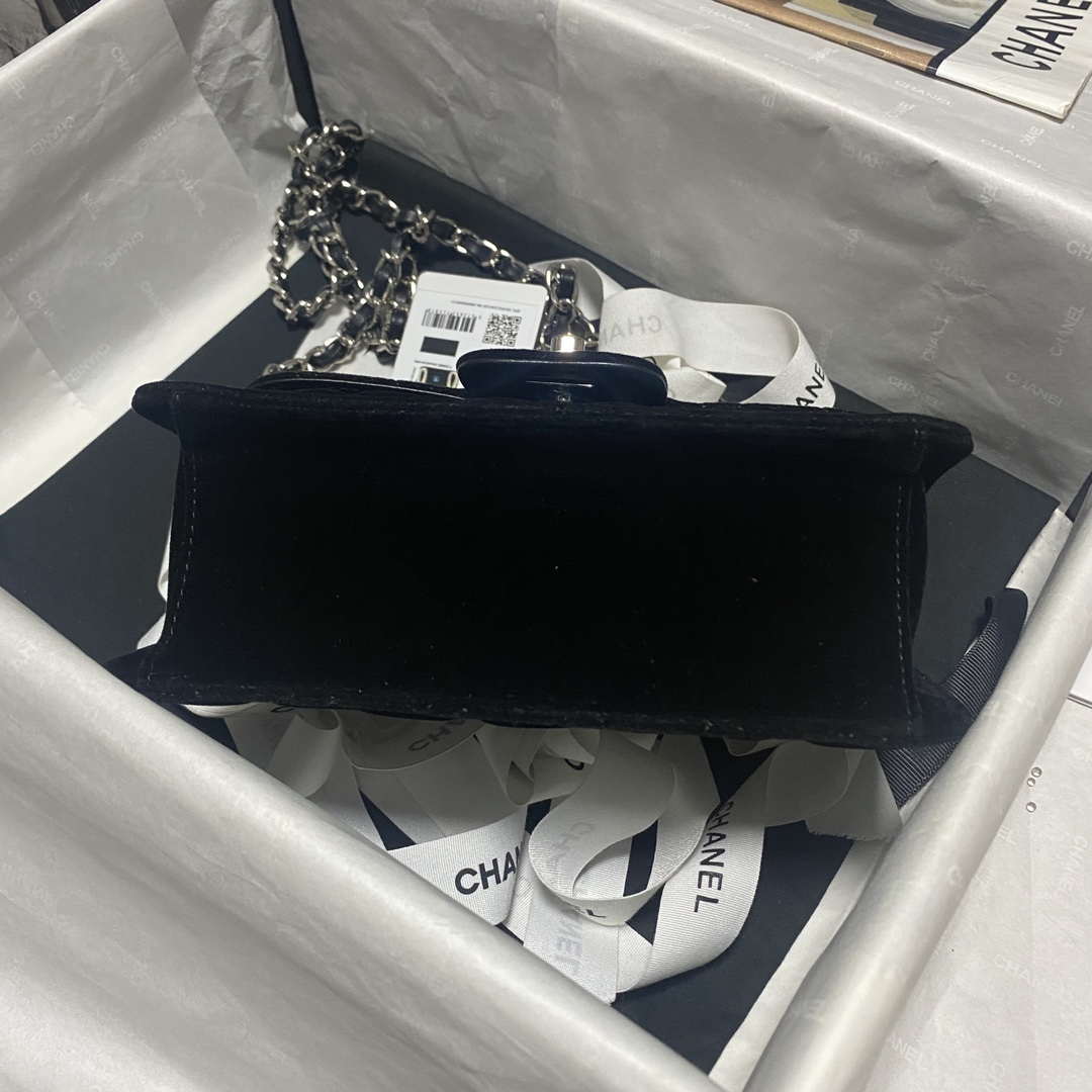 Chanel AS4051 Flap Bag Velvet Silver Metal Black | chanel as4051 flap bag velvet silver metal black 006