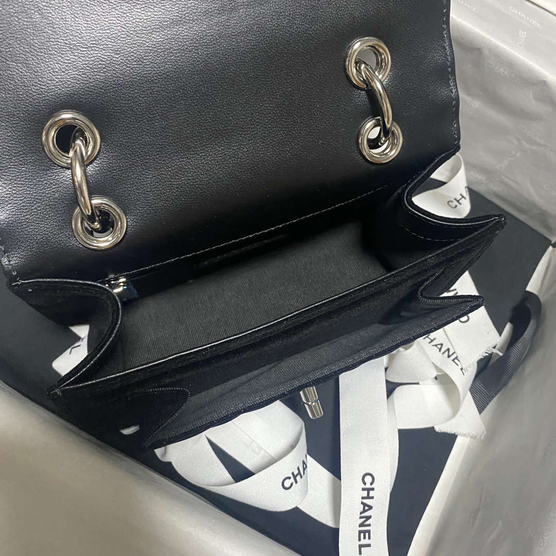 Chanel AS4051 Flap Bag Velvet Silver Metal Black | chanel as4051 flap bag velvet silver metal black 007