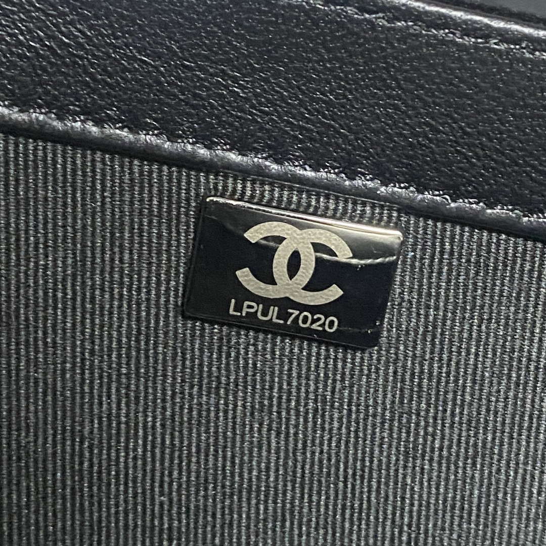 Chanel AS4051 Flap Bag Velvet Silver Metal Black | chanel as4051 flap bag velvet silver metal black 009