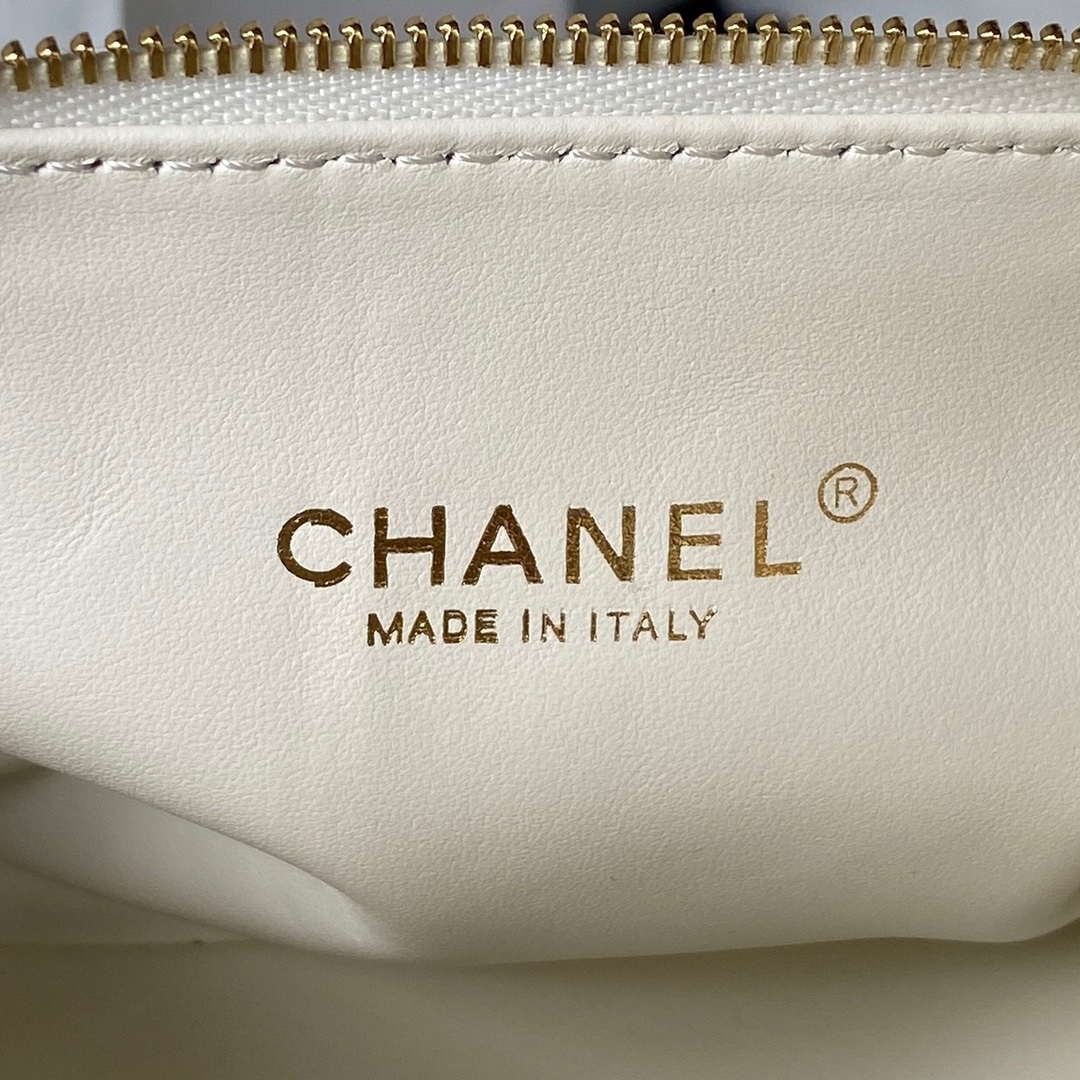 Chanel AS4201 Bag With Top Handle Calfskin White | chanel as4201 bag with top handle lambskin white 07