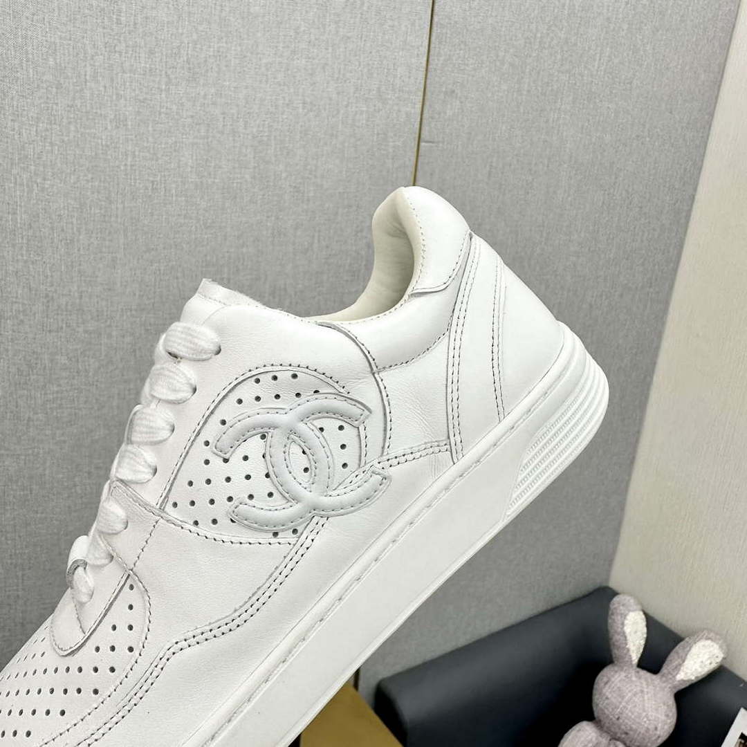 Chanel Women's Sneaker G45080 Designer Trainers Calfskin C90112 | chanel womens sneaker g45080 designer trainers calfskin c90112 005