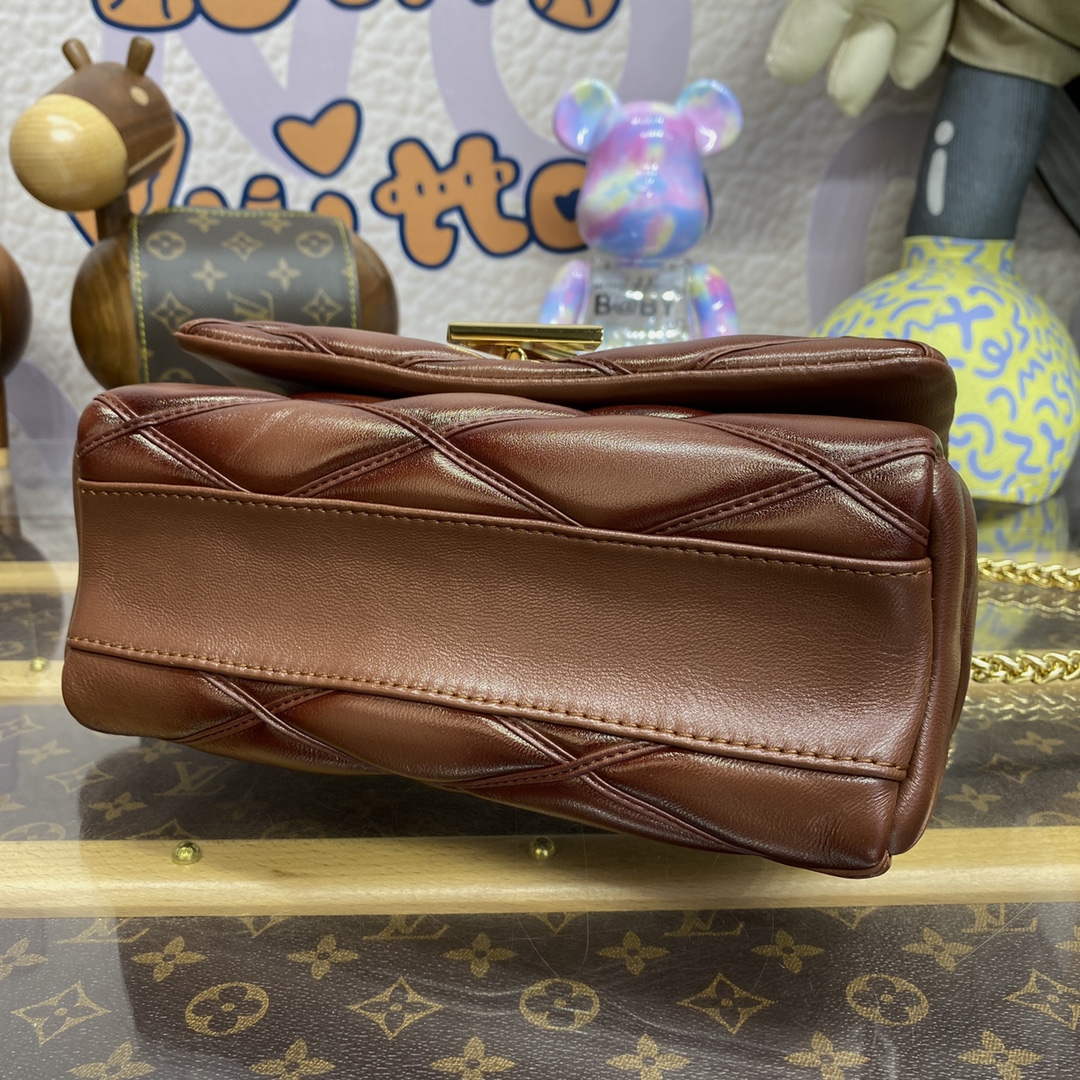 LV M23601 Louis Vuitton GO-14 MM Bag Smoked Tan | lv m23601 louis vuitton go 14 mm bag smoked tan 4