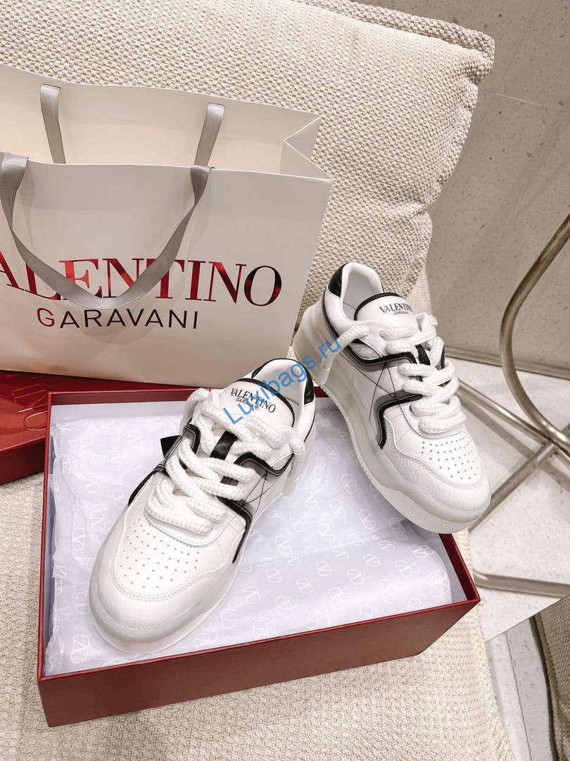 Valentino Women's Men's one Stud XL Trainer in Nappa Leather V54895 | valentino womens mens one stud xl trainer in nappa leather v54895 5