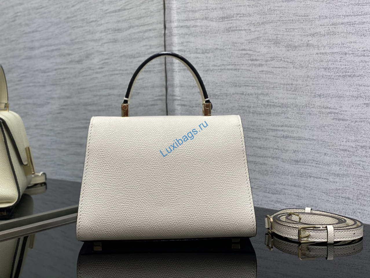 Valextra WBES0036028 Iside Top Handle Mini Bag White | valextra wbes0036028 iside top handle mini bag white 006