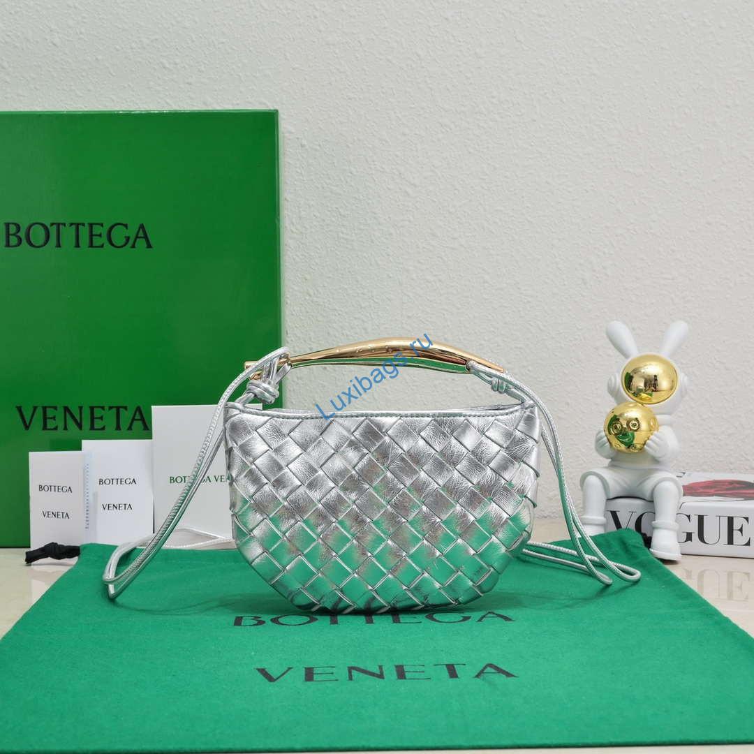 Bottega Veneta BV 744267 Mini Sardine Cross-body bag realised with Intrecciato Silver | bottega veneta bv 744267 mini sardine cross body bag realised with intrecciato silver 002