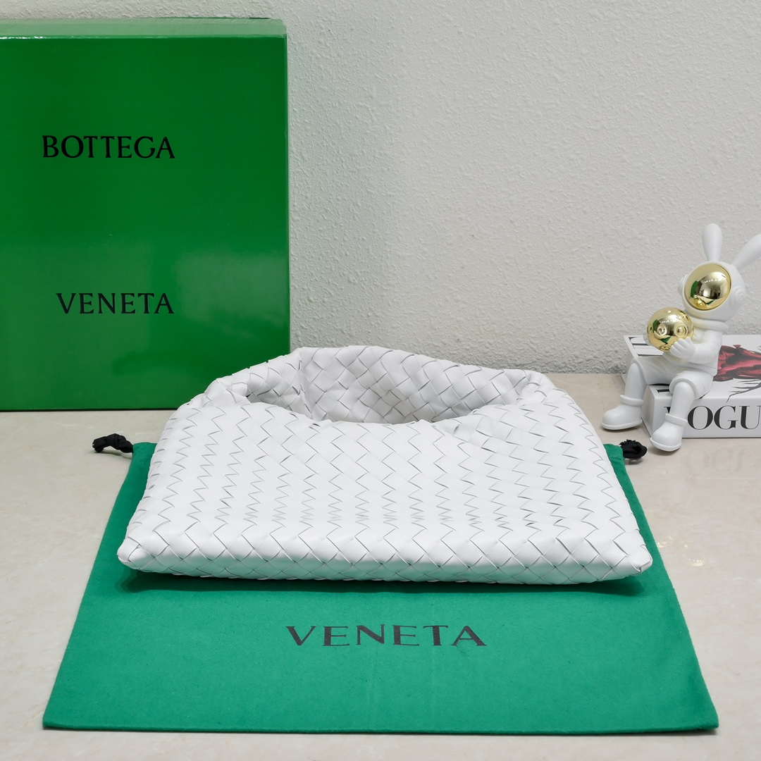 Bottega Veneta BV 763966 Small Hop oyster Bag White | bottega veneta bv 763966 small hop oyster bag white 003