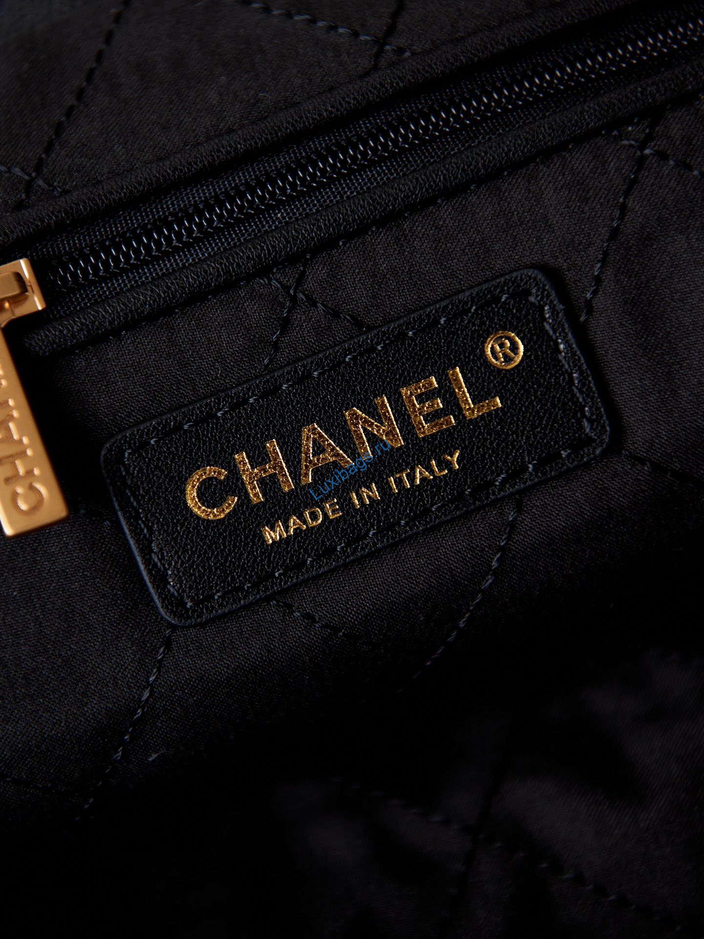 Chanel 22 AS3260 Small Handbag Shiny Calfskin Black Gold with black logo | chanel 22 as3260 small handbag shiny calfskin black gold with black logo 008