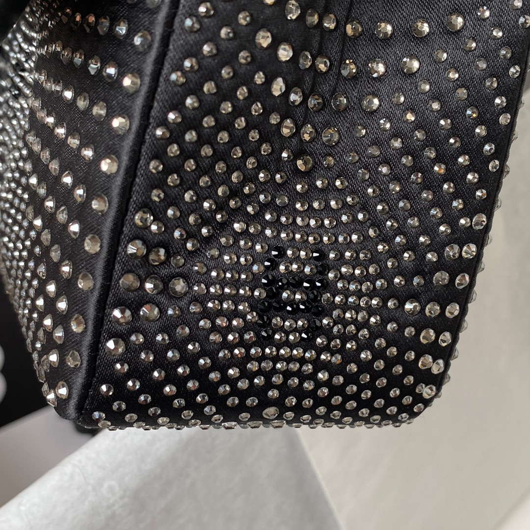 Chanel A01112 Flap Classic Handbag Velvet Crystal pearl Black | chanel a01112 flap classic handbag velvet crystal pearl black 009