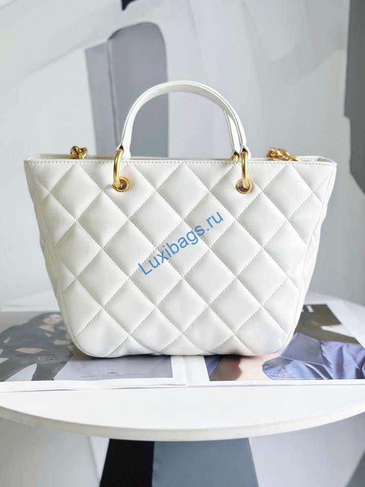Chanel AS2120 small Shopping Bag Lambskin White | chanel as2120 small shopping bag lambskin white 002