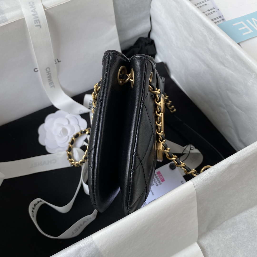 Chanel AS4609 Small Messenger bag Lambskin Black | chanel as4609 small messenger bag lambskin black 005