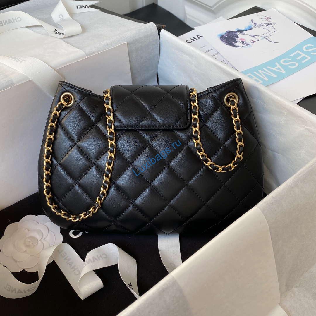 Chanel AS4610 Messenger bag Lambskin Black | chanel as4610 messenger bag lambskin black 002
