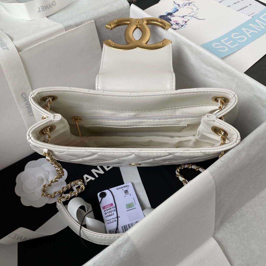 Chanel AS4610 Messenger bag Lambskin White | chanel as4610 messenger bag lambskin white 007