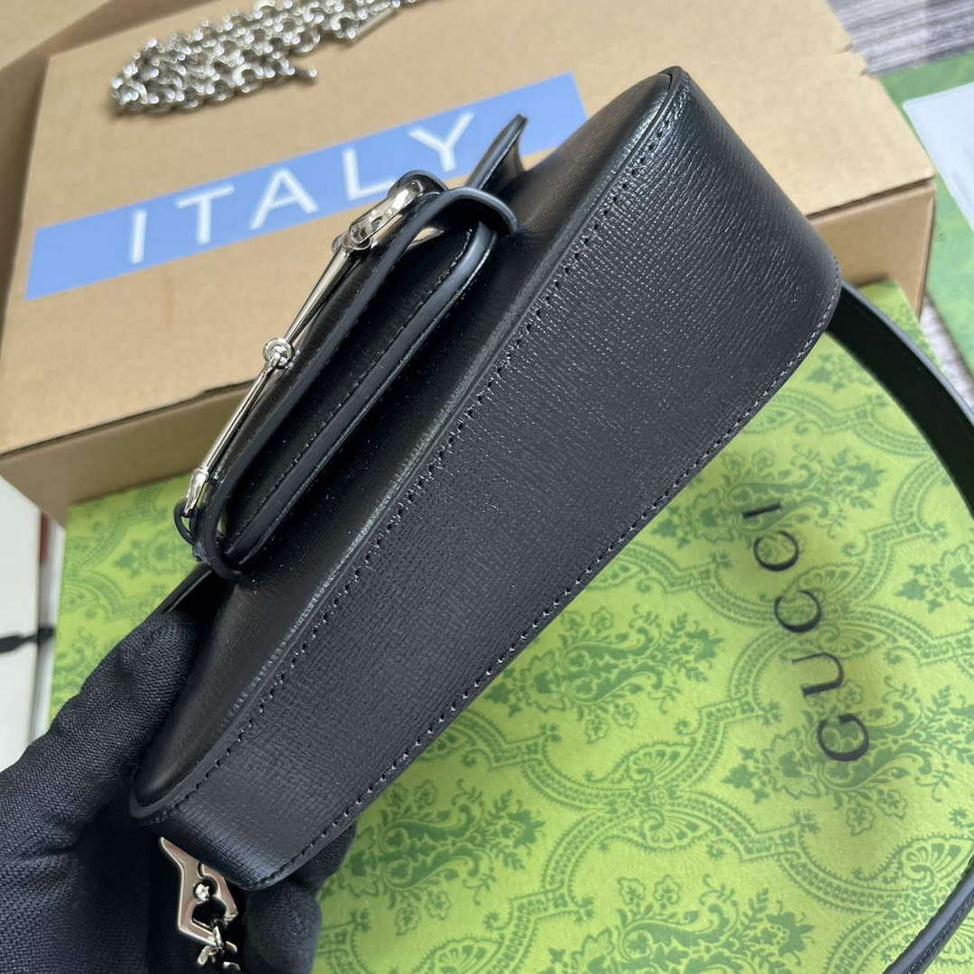 Gucci 774209 Gucci Horsebit 1955 Mini Shoulder Bag Black | gucci 774209 gucci horsebit 1955 mini shoulder bag black 6