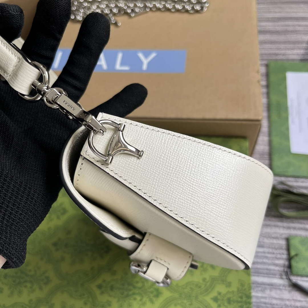 Gucci 774209 Gucci Horsebit 1955 Mini Shoulder Bag White | gucci 774209 gucci horsebit 1955 mini shoulder bag white 7
