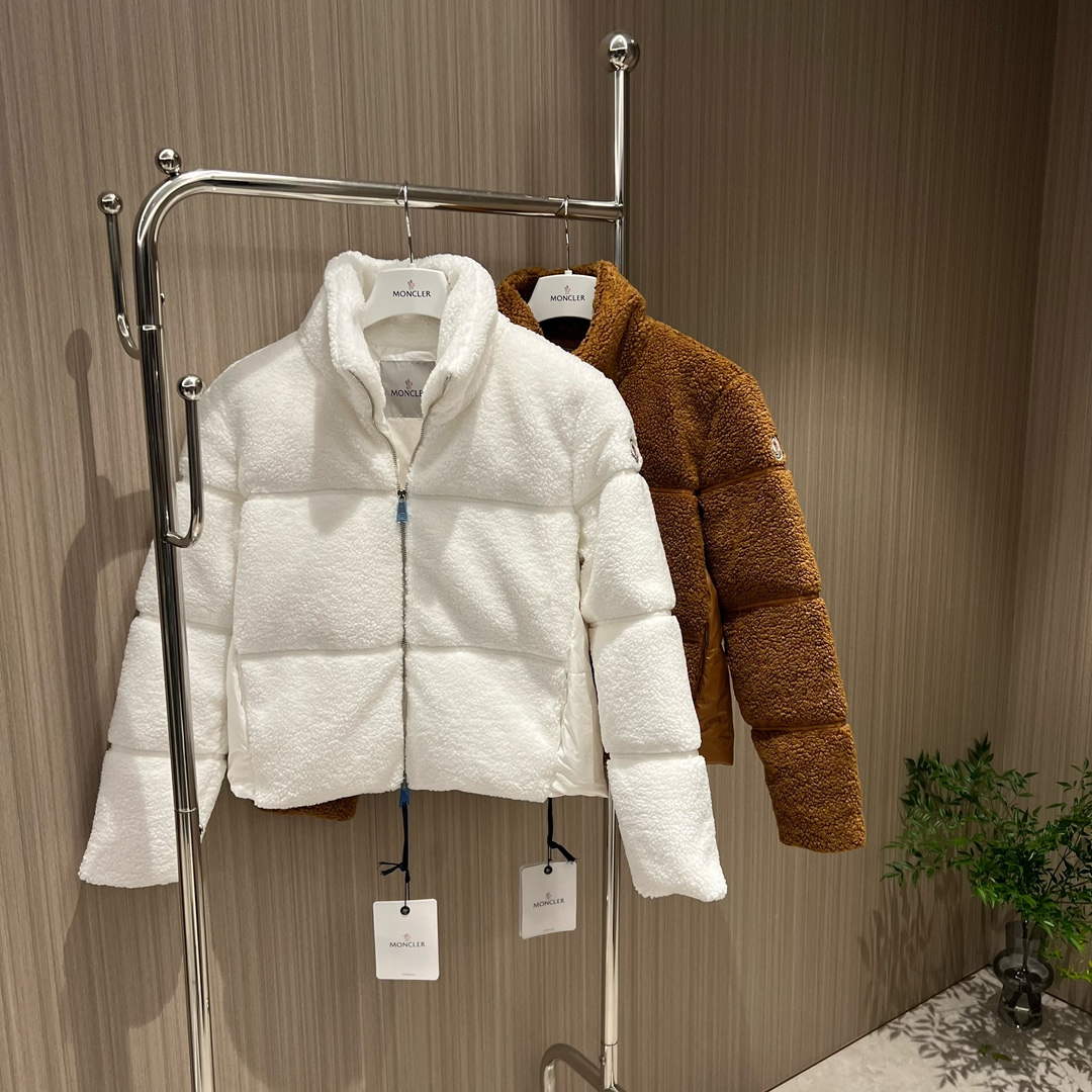 Moncler Women's Fashion Clothing Short Down Coat M68728 | moncler womens fashion clothing short down coat m68728 9