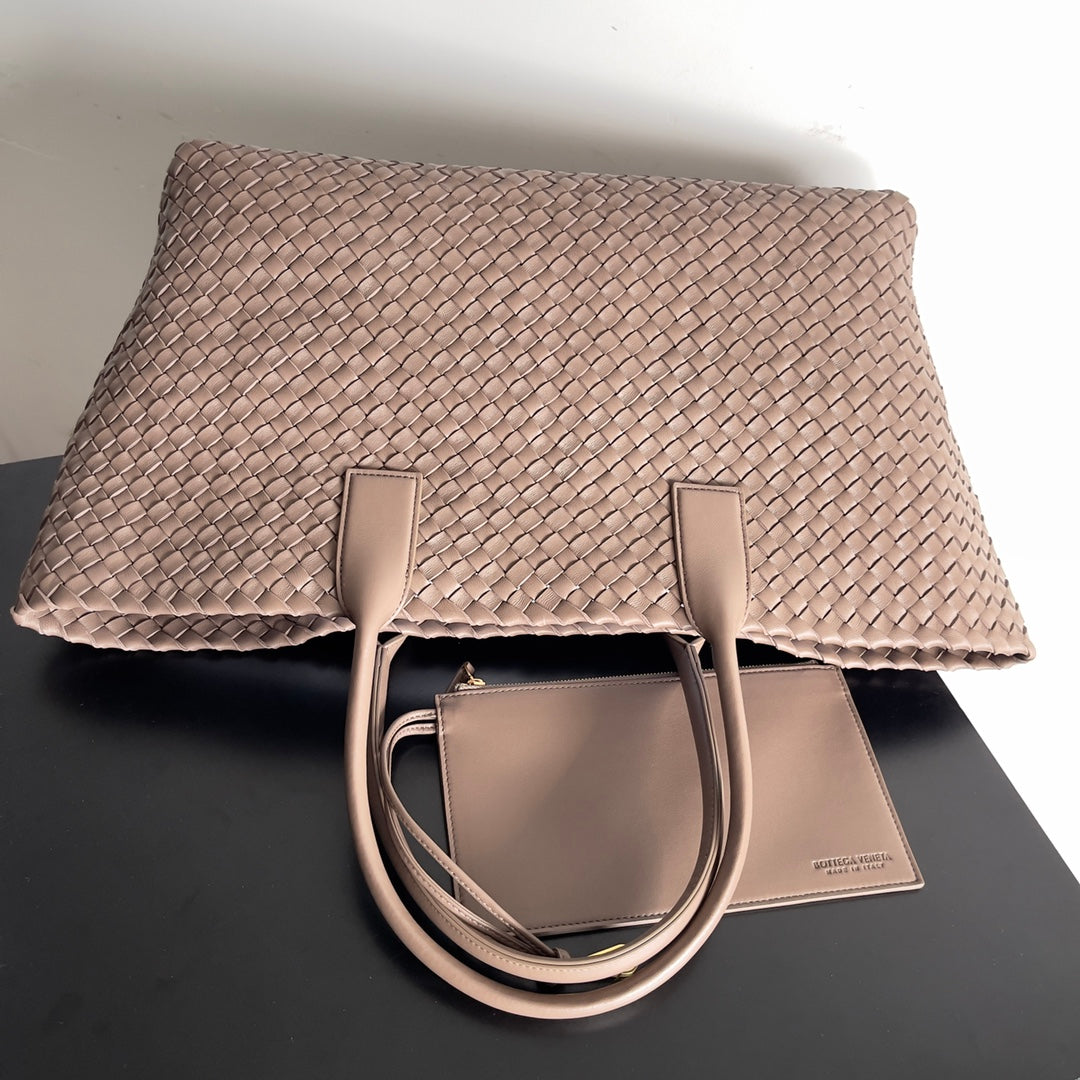 Bottega Veneta BV 608811 Large Cabat Bag Bv0021 | bottega veneta bv 608811 large cabat bag bv001129