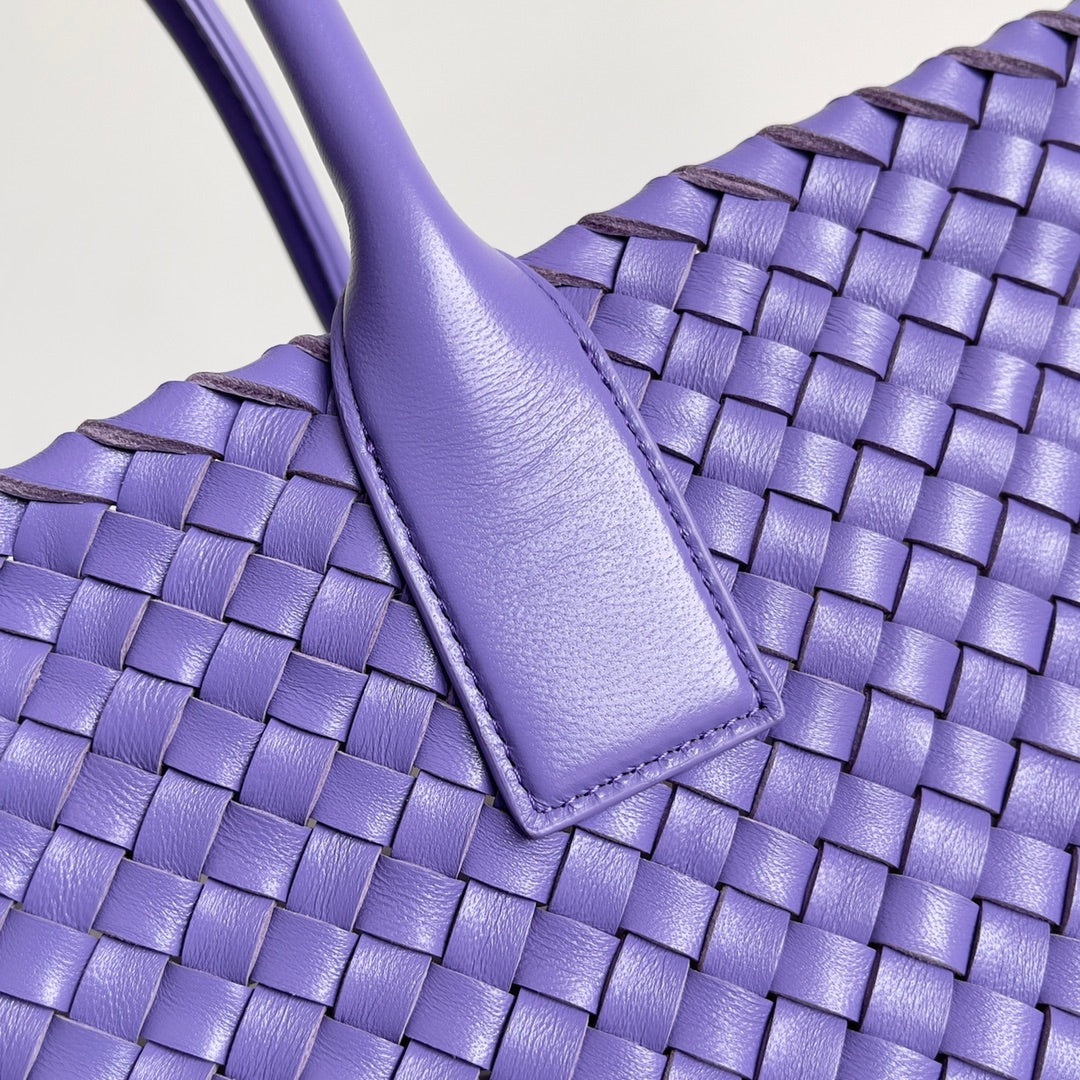 Bottega Veneta BV 608811 Large Cabat Bag Bv0018 | bottega veneta bv 608811 large cabat bag bv00186