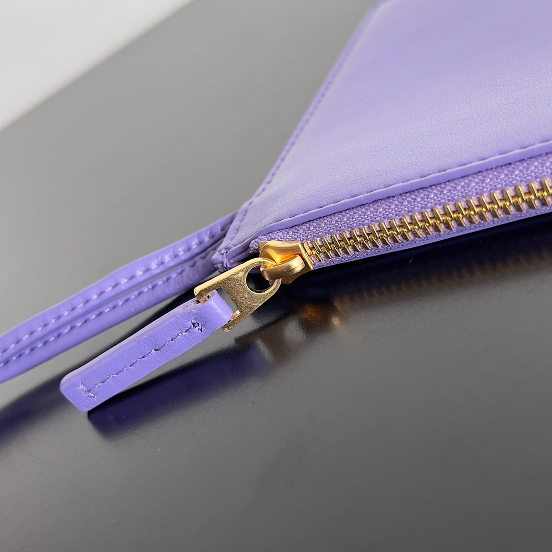 Bottega Veneta BV 608811 Large Cabat Bag Bv0018 | bottega veneta bv 608811 large cabat bag bv00189
