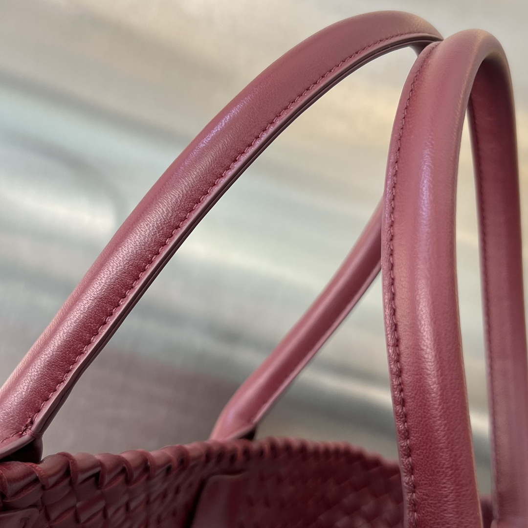 Bottega Veneta BV 608811 Large Cabat Bag Bv0023 | bottega veneta bv 608811 large cabat bag bv0023 06