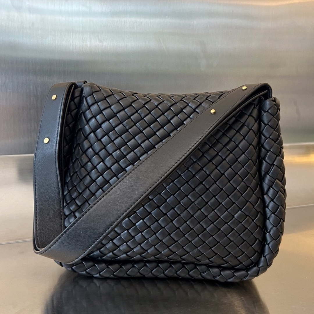 Bottega Veneta BV 709418 Small Cobble Shoulder Bag Black | bottega veneta bv 709418 small cobble shoulder bag black 003