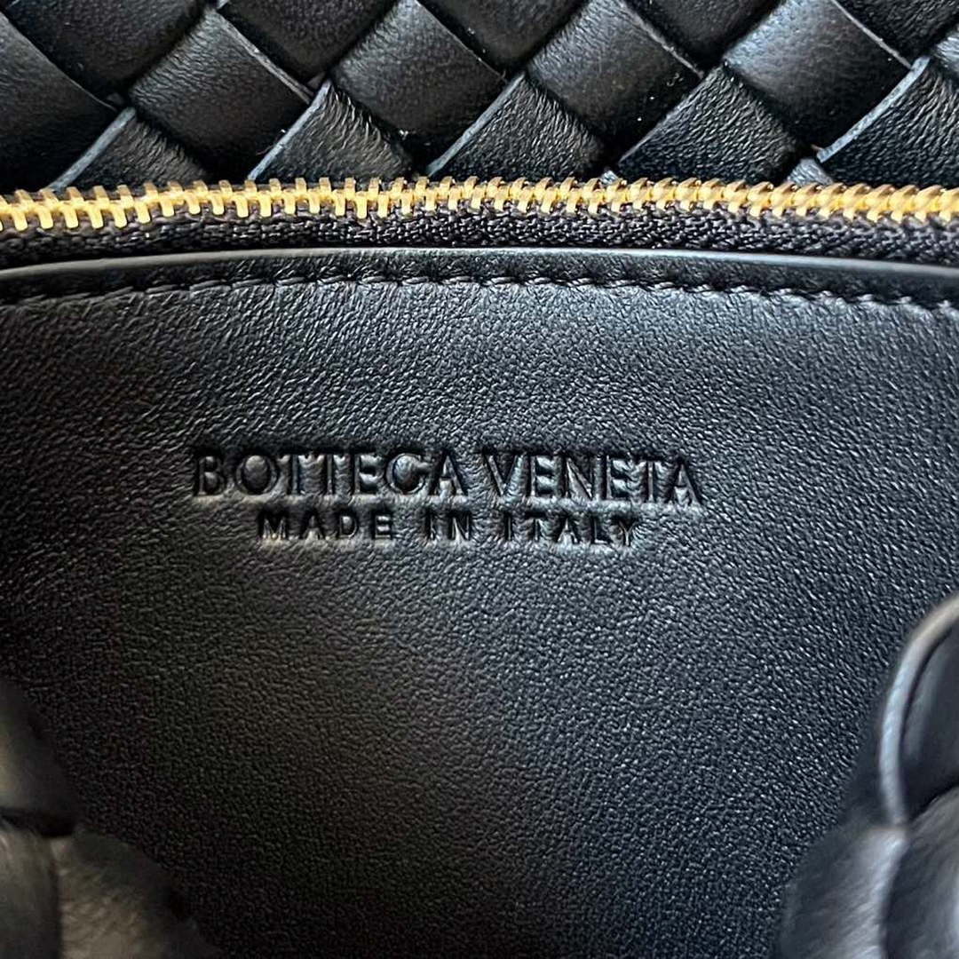 Bottega Veneta BV 709418 Small Cobble Shoulder Bag Black | bottega veneta bv 709418 small cobble shoulder bag black 008
