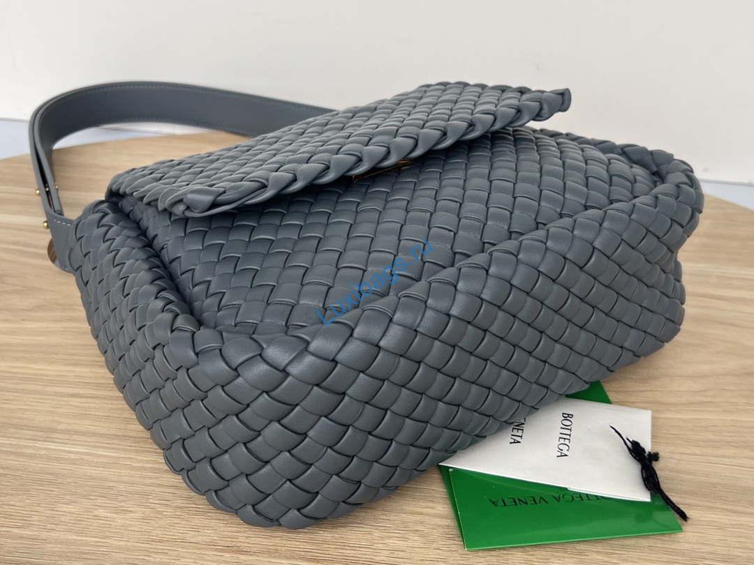 Bottega Veneta BV 709418 Small Cobble Shoulder Bag Dark Gray | bottega veneta bv 709418 small cobble shoulder bag dark grey 004