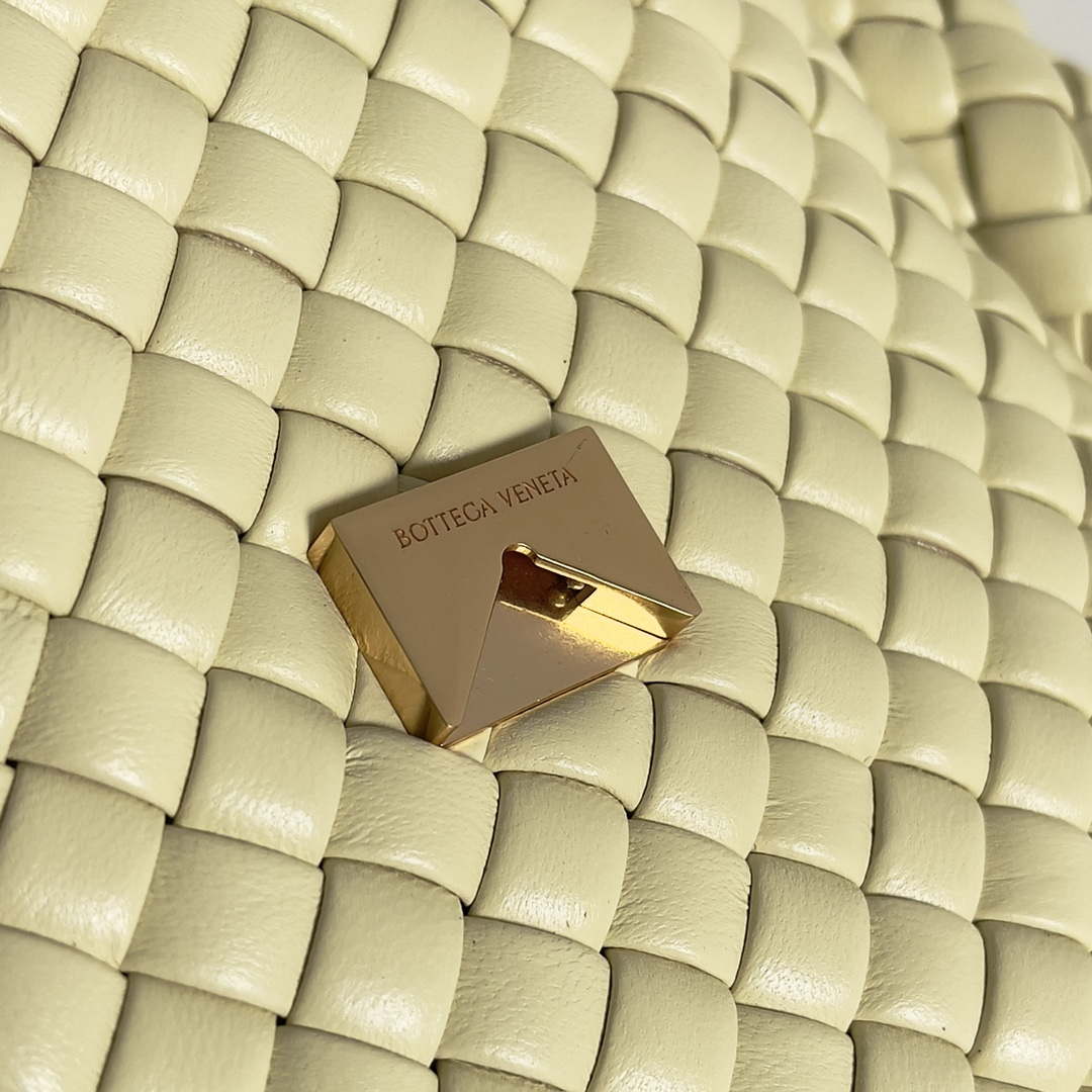 Bottega Veneta BV 762711 Mini Cobble Shoulder Bag Yellow | bottega veneta bv 762711 mini cobble shoulder bag yellow 008
