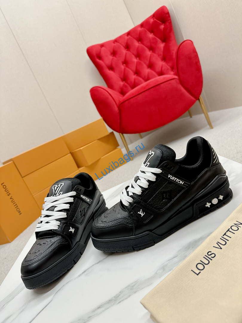 Louis Vuitton 1ABLUR Men Women's LV Trainer Sneaker L62471 | louis vuitton 1ablur men womens lv trainer sneaker l62471 05